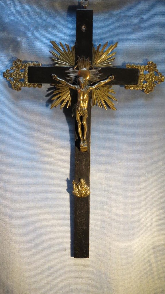 Crucifix En Bronze & Laiton Avec Soleil Rayonnant